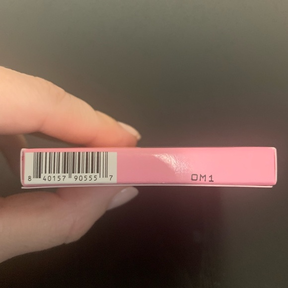 Jeffree Star Artistry Single Raspberry - Picture 3 of 3